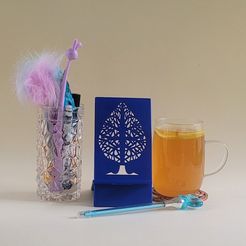 20231224_122314.jpg Foldable Phone Holder with Tree and Sun ornament