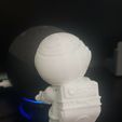 20221124_164941.jpg Suporte Alexa Echo Dot 4a e 5a Geração O Astronauta e sua Lua