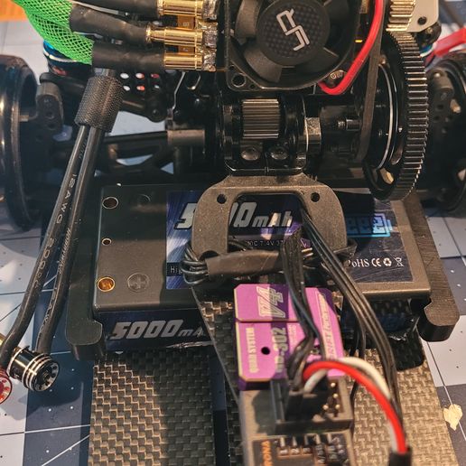 🔋 Redcat RDS - Rearward Battery Mount・Free STL File for 3D printing・Cults