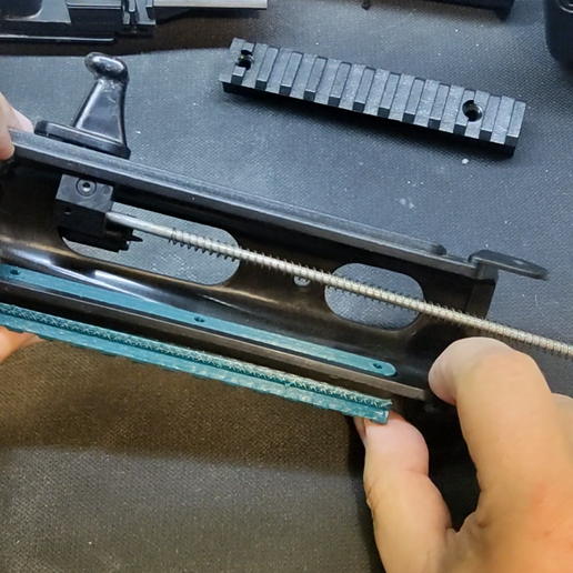 🔫 side rail for umarex (s&t) iwi tavor tar 21 replica・ STL File for 3D ...