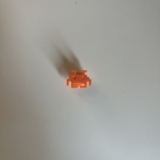 🛰 SPACE INVADER CROC CHARM・ STL File for 3D printing・Cults