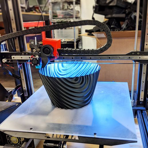 ripple_twist_vase (5).jpg Recipiente para jarras gMax Twisted Ripple