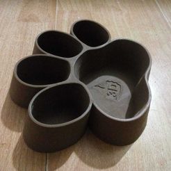 6675bcc1-4ec9-44da-99e8-36d1faad3720.jpg STL file dog bowl・3D print design to download
