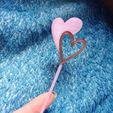 IMG_20231220_123517_269.jpg stirrer / shaker / heart-shaped cup identifier