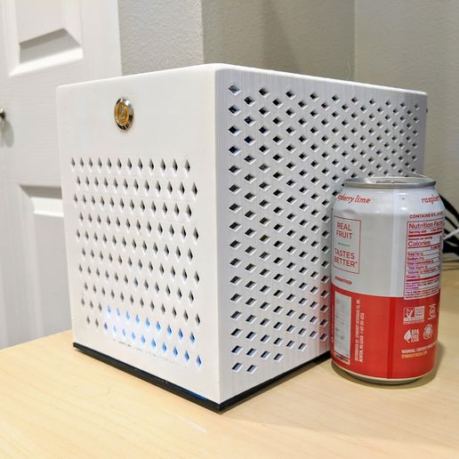 IMG_20190430_084553.jpg 6.6L & 7.8L Mini-ITX SFF PC Case