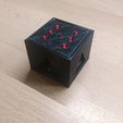 DSC_1345.JPG Box for Vellemann shaking dice kit
