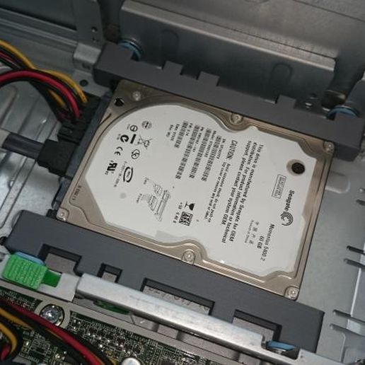 2.5" HDD/SSD to 3.5" HDD Adapter 3D model