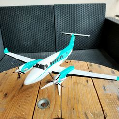 IMG20220126123124-1.jpg STL file [MOTORISED] Beech King Air 350・Template to download and 3D print