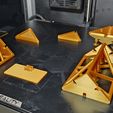 20260319_110555.jpg STRUCTURE MODULE TRIANGULAIRE TRUSS