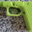 90E2C961-E76E-430C-81AA-AFE13C2BFDFE.jpeg Glock 19 / P80 PF940C Embossed