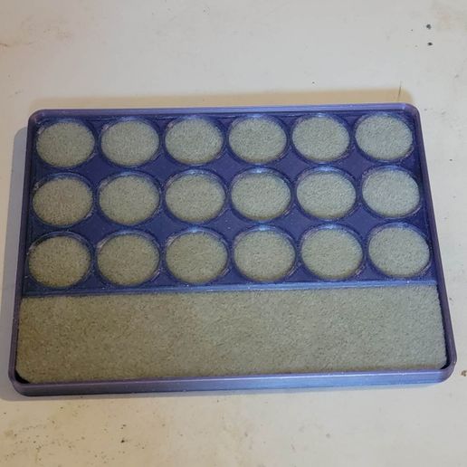 326234577_869362110843707_7072152080537787964_n.jpg Bead Keeper Tray und Organizer (V1 und V2)