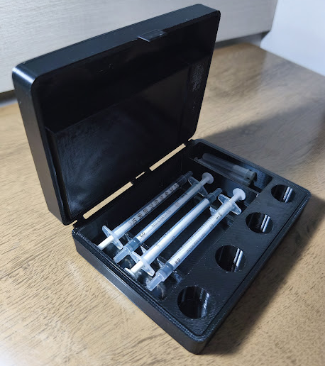 Print-in-Place Insulin Case – 4 Syringes + 4 Vials