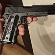 IMG_20220123_201751.jpg COLT 1911 NEW 2022! ERGONOMIC GRIP PANEL 1