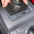 IMG_0180.jpg golf 5 gauge pod MK5