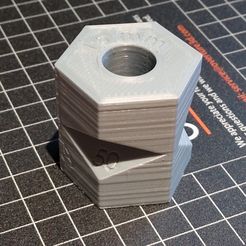 hex.jpg Free STL file Hex prism calibration block・3D print object to download