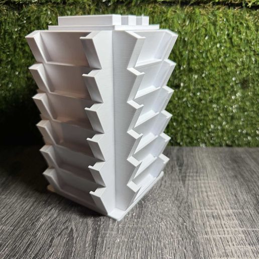 462640128_863641325892216_7883309333069222680_n.jpg 27 GAMEBOY GAMES HOLDER / STAND CARTRIDGES CASES