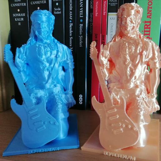 ROCKSTARS-3D-PRINT.jpg ROCKSTAR FIGURE