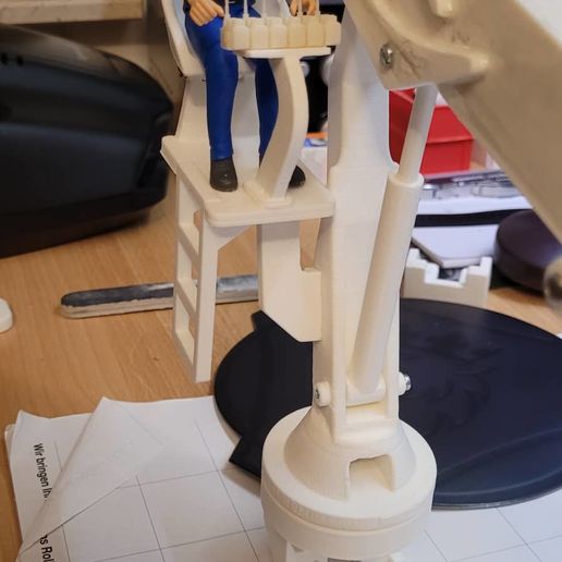 312127842_2417094278444725_2983014865604385845_n.jpg 1/14 rotating arm with claws