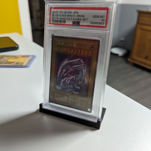 Card holder under PSA pokemon lorcana magic STL File for 3D  printingCults