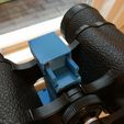 IMG_0560.jpg Binocular clamp for Vanguard tripod