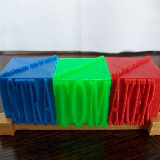 support and 3D stratomaker