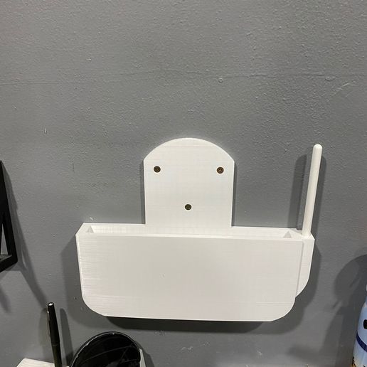 IMG_3025.jpg Ipad Pro Wall Mount W/ Apple Pencil & Magic Keyboard