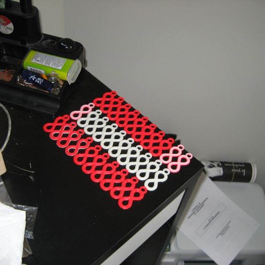 IMG_1123_display_large.jpg Porte-clés Infinity