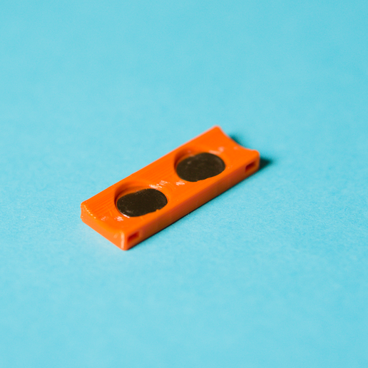 DSC00664.png Flashlight Magnetic Holder