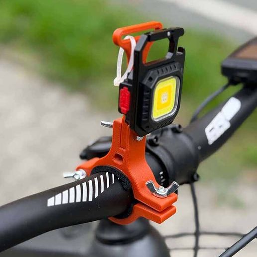 3D-Printed-Bicycle-Flashlight-Holder-4-kopie.jpg Taschenlampenhalter für Fahrräder