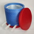presentation-1.jpg The Cylindrical Puzzle Box (161 movements)