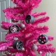 462579959_1109625307543658_9091969101751662280_n-1.jpg Christmas tree wheel ornaments 2