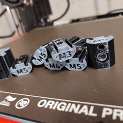 matice.jpg STL-Datei 4040 Profilblock・Modell zum Herunterladen und 3D-Drucken