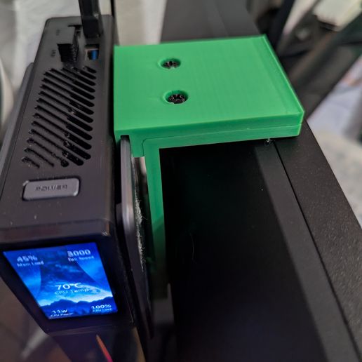 PXL_20241127_070641644.jpg S1 Mini Pc  Mount/ wall mount