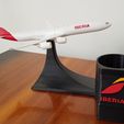 Croped Pencil Holder.jpg Highly detailed Airbus A340-600 with pencil holder