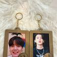 Imagem-do-WhatsApp-de-2025-12-23-a-s-13.29.56_fafb7498.jpg 💜 BTS x BT21: Photocard Holder Collection