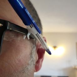 d0e1e889ad2599a8b18fed77735735da_display_large.jpg STL file Pen/Pencil glasses Clip・3D printer model to download