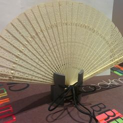 image.png HAND FAN STAND - SUPPORT EVENTAIL