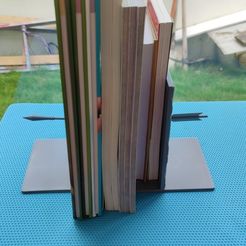 微信图片_20230827214403.jpg Fichier STL gratuit Une planche en bois percée d'un arc et d'une flèche - serre-livres・Plan à télécharger et à imprimer en 3D