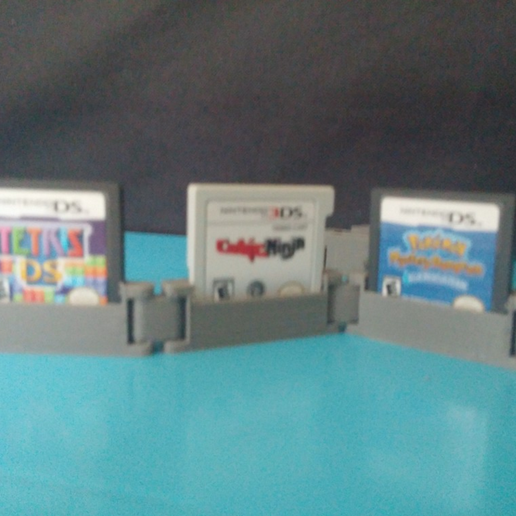 Capture_d_e_cran_2016-09-22_a__12.01.23.png 3Ds / Ds Juego Titular