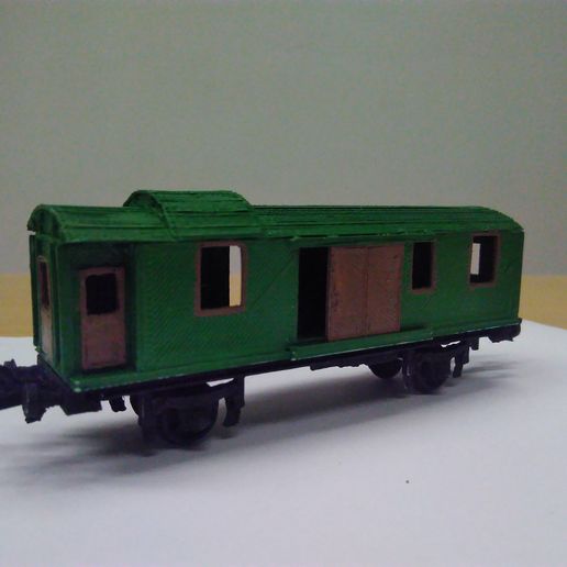 IMG_20180122_122251.jpg Escala H0 de equipaje de época en el vagón del tren