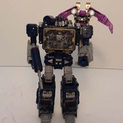 Transformers Prime Beast Hunter Bumblebee (Unmasked head) and Polarity  Gauntlet
