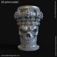 KSWC_vol1_penholder_K7.jpg King skull with crown vol1 pen holder