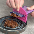 Bildschirmfoto-2025-09-19-um-08.54.41.png Cat food bag scraper