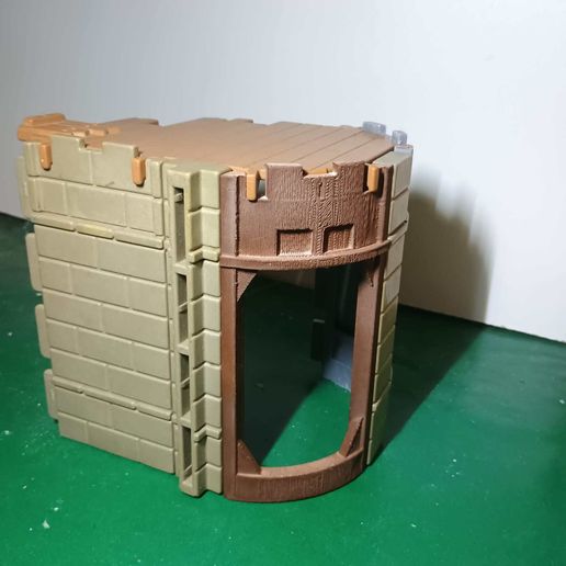 Playmobil Castle,catedral,church : Wall sections, timber frame, opening, round tower ,3666 set compatible , steck system