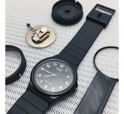 dc9865685f15bac0d01bc4778193eed4_preview_featured.jpg FDM-Uhr