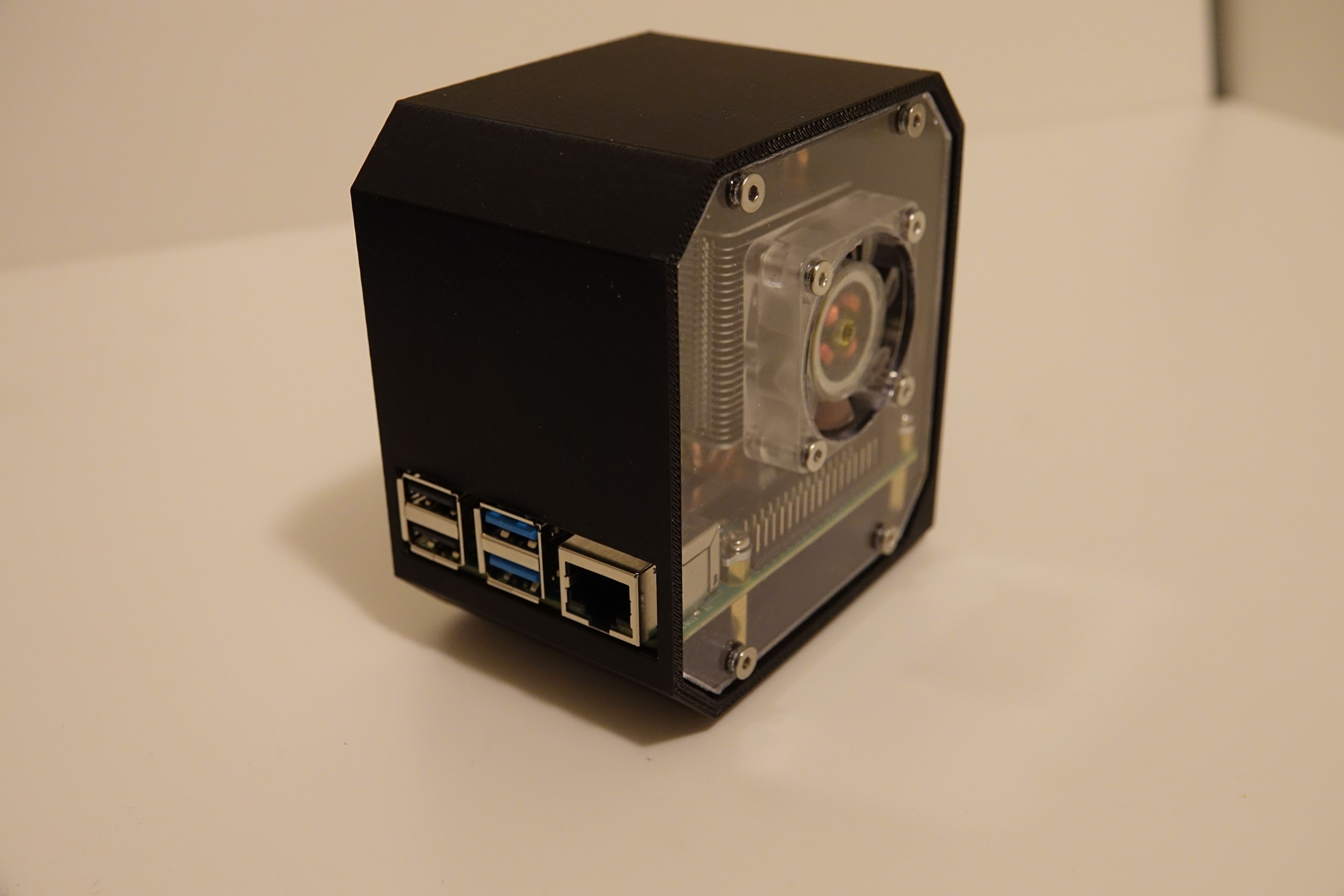 STL file Case Raspberry 4B・3D print design to download・Cults