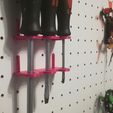 4ff7d99ae47d27d303f457033ba3953e_display_large.jpg Бесплатный STL файл Customizable Pegboard Screwdriver Holder・3D-печатная модель для загрузки
