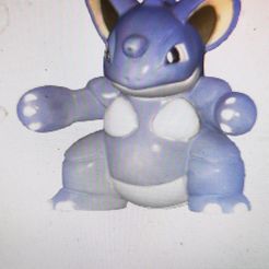 i ke Nidoqueen pokemon tomy figure