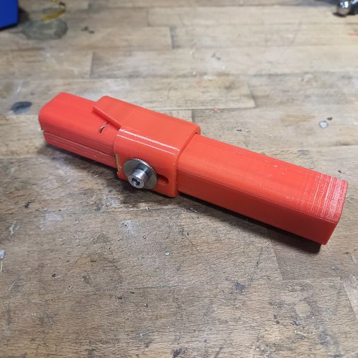 Plastic Bottle Cutter Tool