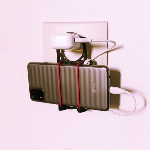 9eca0c01-23de-4364-a196-6935f9d86c38.png Поддержка зарядки телефона